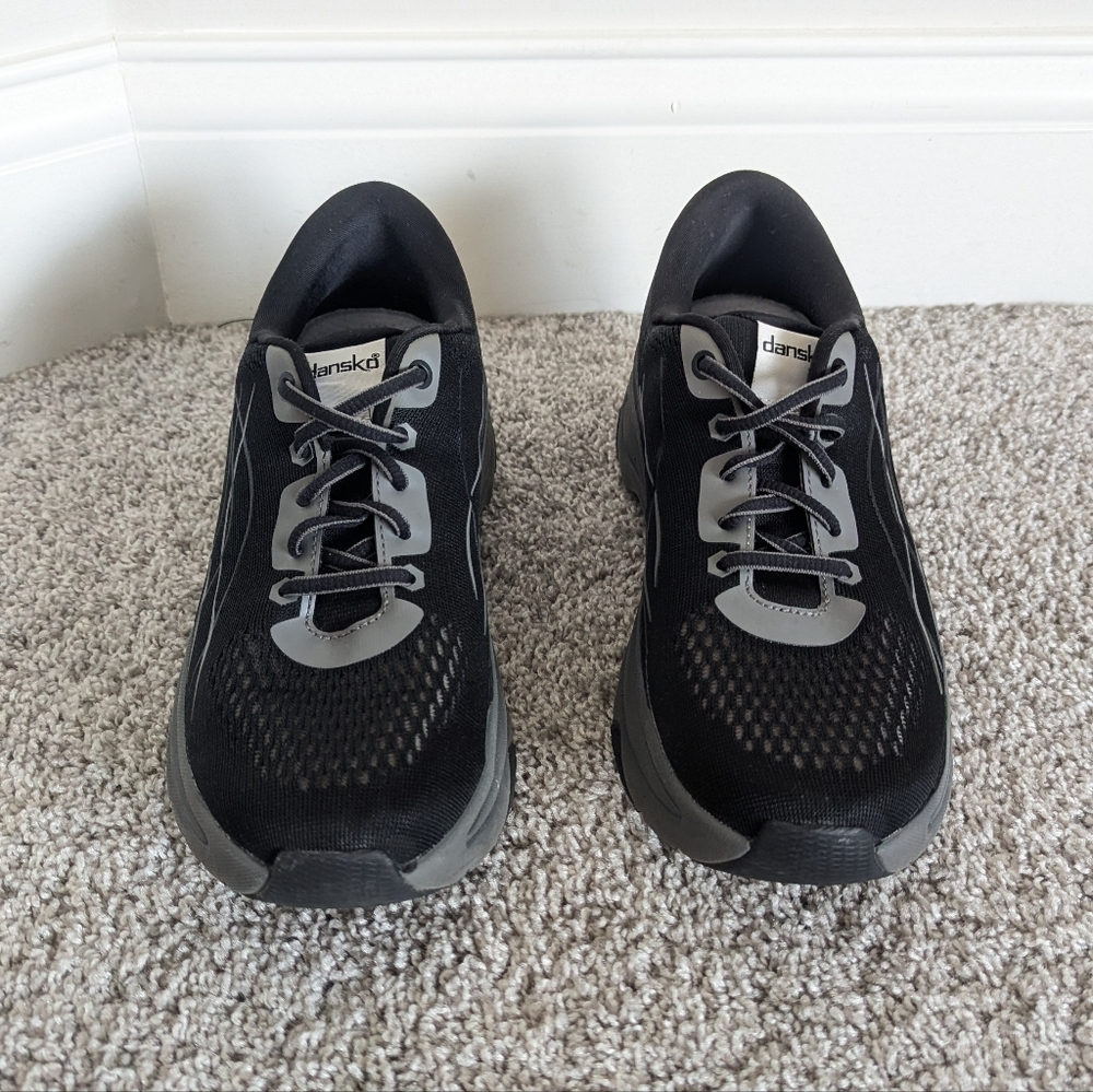 Dansko Women's Pace Walking Shoe - Arch Support - Black and Grey sz 39 (8.5- 9) - Picture 2 of 7